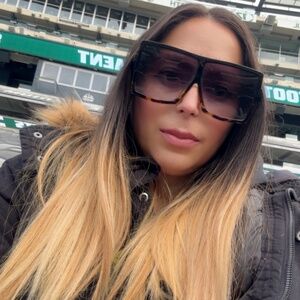 Meet your Posher, Caterina